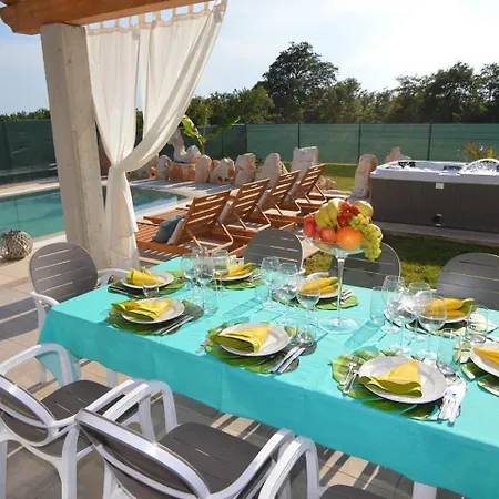 Dana - 6min Drive To The - Pool - Whirpool * بوريتش